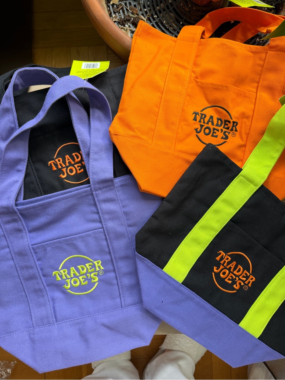 Trader Joe’s Trick or Treat Canvas Totes (full set)